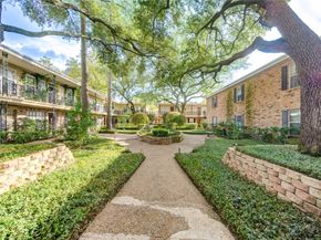 3224 Timmons Lane 155, Houston TX 77027