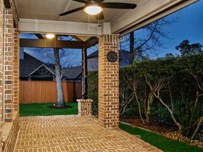 18 Chase Mills Place, Tomball TX 77375