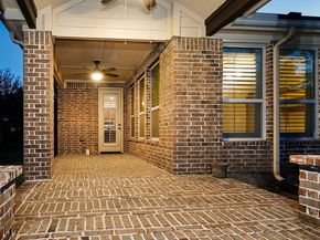 18 Chase Mills Place, Tomball TX 77375