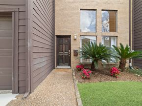 4215 W Alabama Street, Houston TX 77027