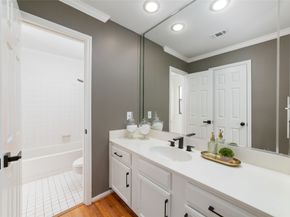 4215 W Alabama Street, Houston TX 77027