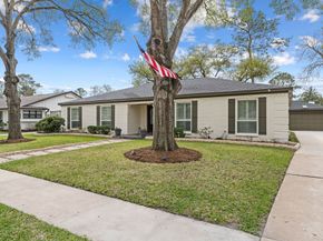 10619 Cranbrook Road, Houston TX 77042