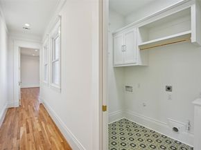 1119 E 7th 1/2 Street, Houston TX 77009