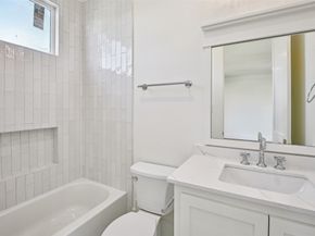 1119 E 7th 1/2 Street, Houston TX 77009