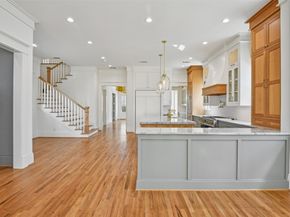 1119 E 7th 1/2 Street, Houston TX 77009