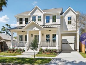 1119 E 7th 1/2 Street, Houston TX 77009