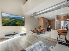 5005 Hidalgo Street 613, Houston TX 77056