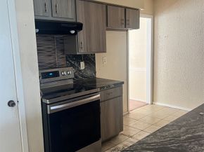 10446 Towneview Drive, Sugar Land TX 77498