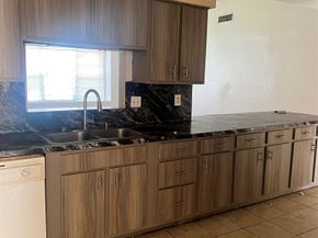 10446 Towneview Drive, Sugar Land TX 77498