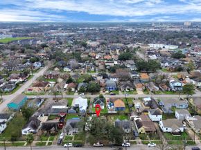 5134 Leeland Street, Houston TX 77023