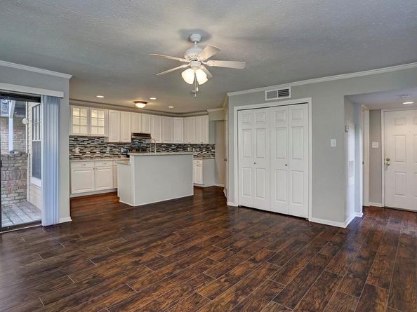 2300 Old Spanish Trail 1128, Houston TX 77054