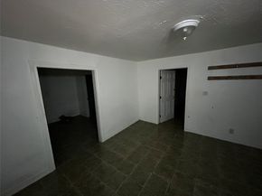 7011 Brownsville Street, Houston TX 77020
