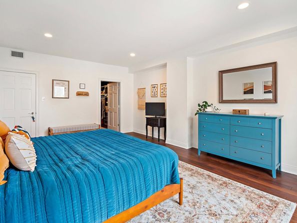 101 Shearwater Ct East 34, Jersey City NJ 07305