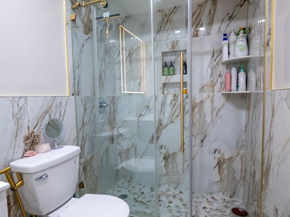 327 71st St 1E, Guttenberg NJ 07093