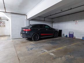 327 71st St 1E, Guttenberg NJ 07093