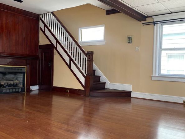 711 74th St, North Bergen NJ 07047