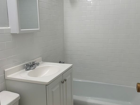 201 St Pauls Ave 7M, Jersey City NJ 07306