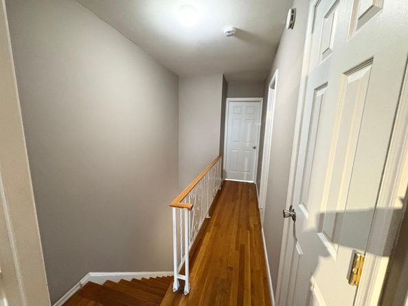 40 Linden Ave, Jersey City NJ 07305