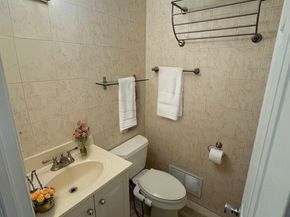 40 Linden Ave, Jersey City NJ 07305