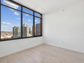 155 Bay St 2303, Jersey City NJ 07302
