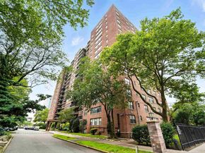225 St Pauls Ave 8L, Jersey City NJ 07306