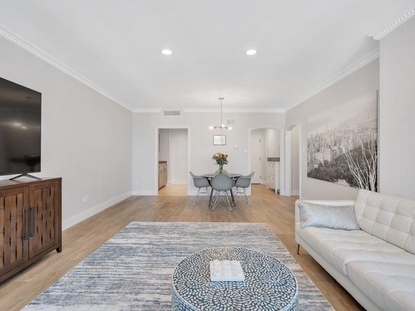 201 Shearwater Ct West 32, Jersey City NJ 07305