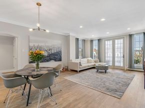 201 Shearwater Ct West 32, Jersey City NJ 07305