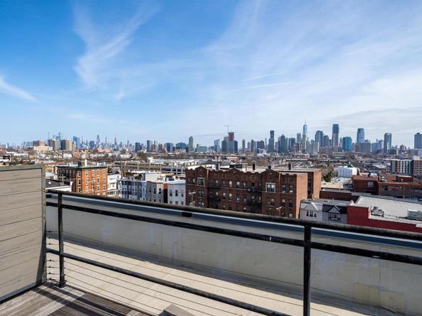 650 Montgomery St 505, Jersey City NJ 07306