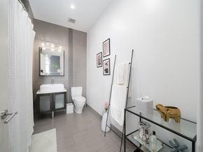 650 Montgomery St 505, Jersey City NJ 07306