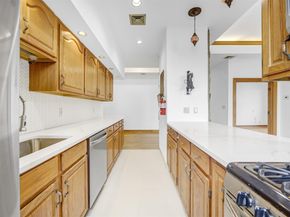 301 79th St E4, North Bergen NJ 07047