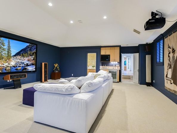 8300 Chalk Knoll DR, Austin TX 78735