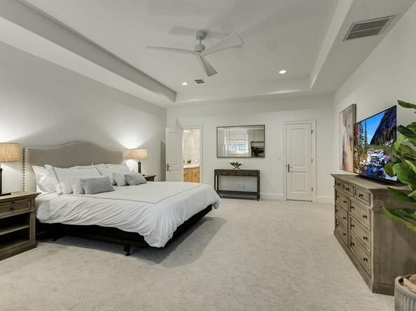 8300 Chalk Knoll DR, Austin TX 78735
