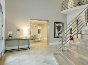 8300 Chalk Knoll DR, Austin TX 78735
