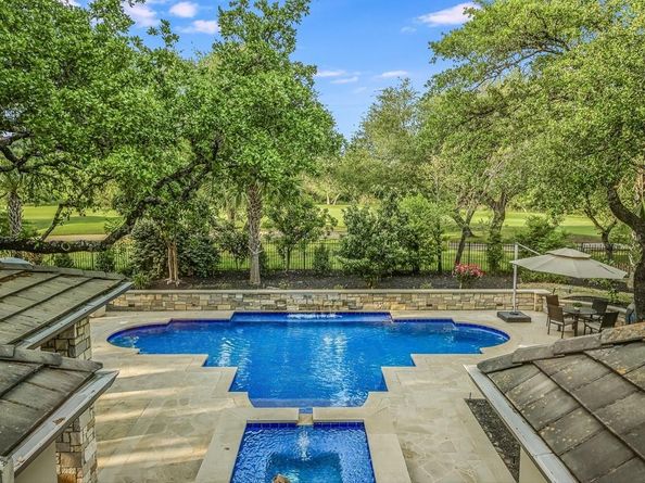 8300 Chalk Knoll DR, Austin TX 78735
