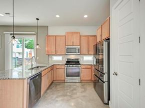 2512 Wheless LN 7, Austin TX 78723