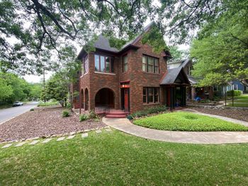 609 Texas Ave