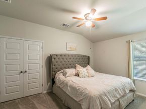4202 Glendale LN, Lago Vista TX 78645