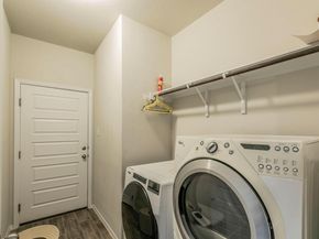 4202 Glendale LN, Lago Vista TX 78645