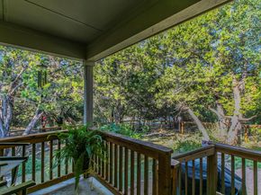 4202 Glendale LN, Lago Vista TX 78645