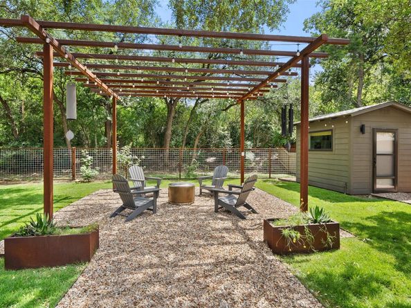 2611 Coatbridge DR, Austin TX 78745