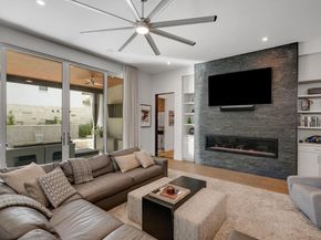 809 Bouldin Ave, Austin TX 78704