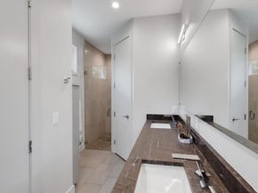 809 Bouldin Ave, Austin TX 78704