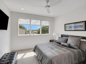 809 Bouldin Ave, Austin TX 78704