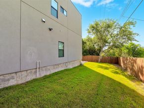 10903 Elm ST, Jonestown TX 78645