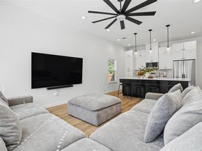 10903 Elm ST, Jonestown TX 78645