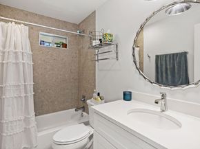 1803 Bouldin Ave, Austin TX 78704