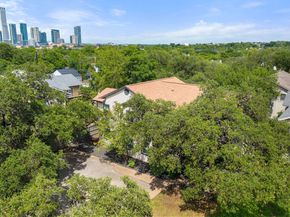 1803 Bouldin Ave, Austin TX 78704