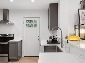1803 Bouldin Ave, Austin TX 78704