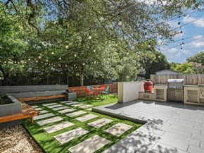 10916 Sierra Oaks, Austin TX 78759
