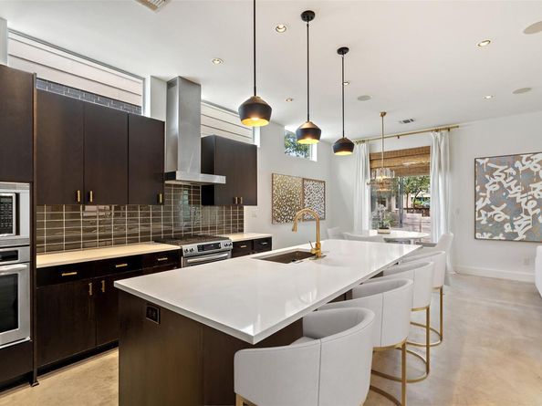 2105 Goodrich Ave 2, Austin TX 78704